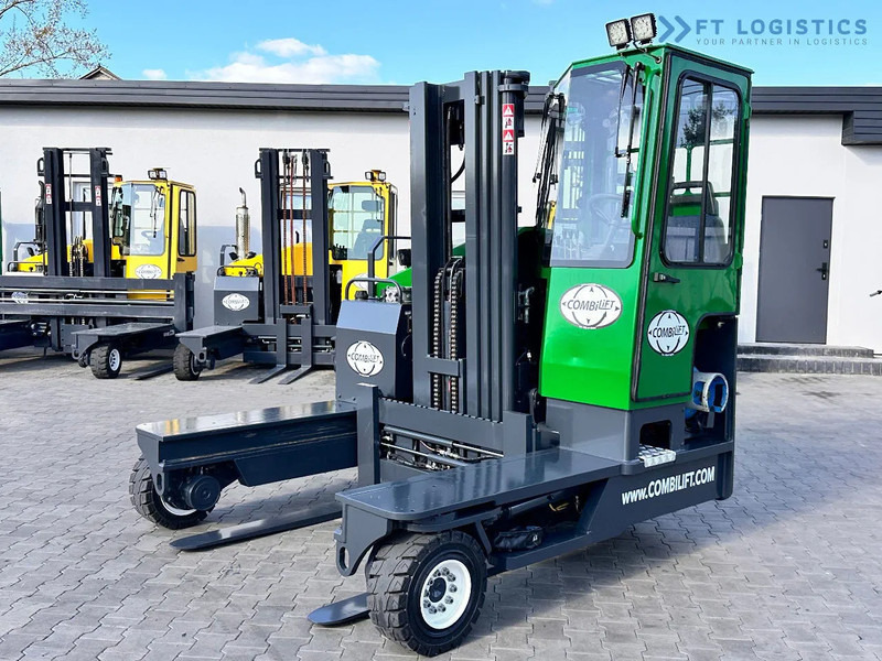 Combilift C4000 / TRIPLEX / 4900MM / LPG / FREE LIFT / FORK SHIFT / LIKE NEW C4000 / TRIPLEX / 4900MM / LPG / FREE LIFT / FORK SHIFT / LIK - 4방향 리치 트럭 : 사진 3 Combilift C4000 / TRIPLEX / 4900MM / LPG / FREE LIFT / FORK SHIFT / LIKE NEW C4000 / TRIPLEX / 4900MM / LPG / FREE LIFT / FORK SHIFT / LIK - 4방향 리치 트럭 : 사진 3