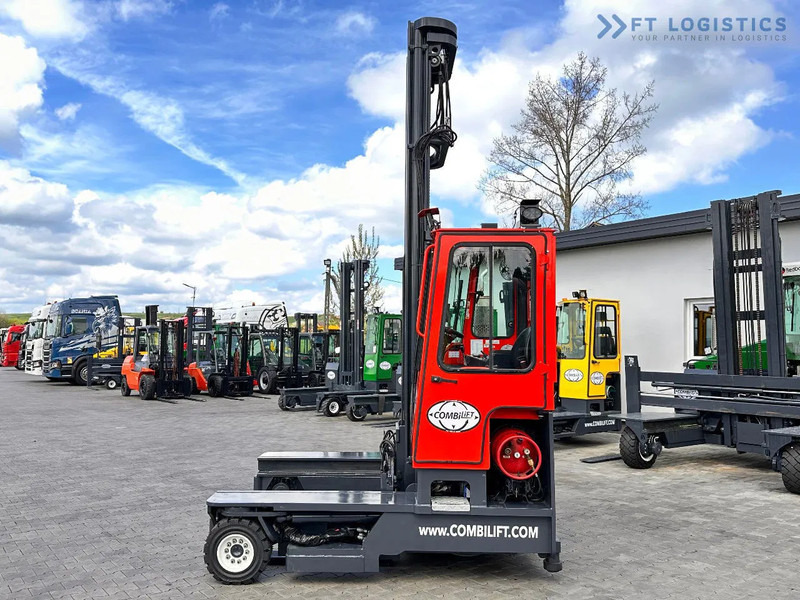 Combilift C4000 / TRIPLEX / 9300MM / FREE LIFT / POSITIONER / LPG / CABIN C4000 / TRIPLEX / 9300MM / FREE LIFT / POSITIONER / LPG / CABIN - 4방향 리치 트럭 : 사진 4 Combilift C4000 / TRIPLEX / 9300MM / FREE LIFT / POSITIONER / LPG / CABIN C4000 / TRIPLEX / 9300MM / FREE LIFT / POSITIONER / LPG / CABIN - 4방향 리치 트럭 : 사진 4