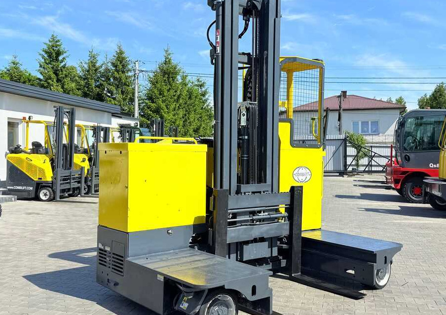 4방향 리치 트럭 Combilift C4000STE / TRIPLEX / 6850MM / FREE LIFT / ONLY 1,348 HOURS / FORK SIDESHIFT / EXCELLENT CONDITION : 사진 8