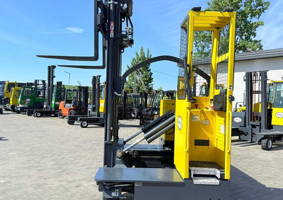 4방향 리치 트럭 Combilift C4000STE / TRIPLEX / 6850MM / FREE LIFT / ONLY 1,348 HOURS / FORK SIDESHIFT / EXCELLENT CONDITION : 사진 24