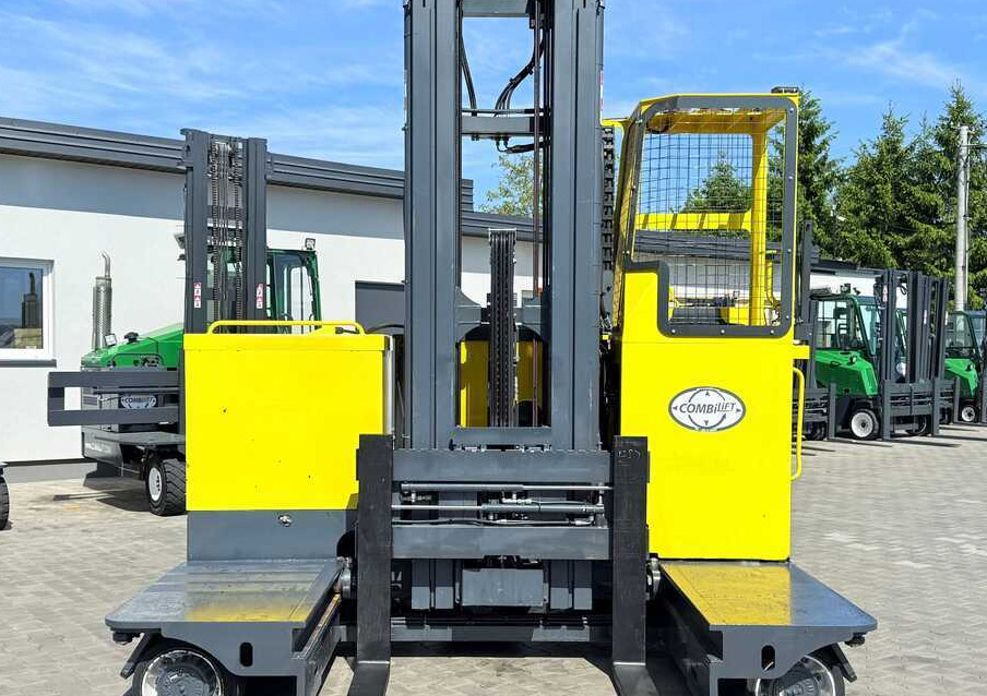 4방향 리치 트럭 Combilift C4000STE / TRIPLEX / 6850MM / FREE LIFT / ONLY 1,348 HOURS / FORK SIDESHIFT / EXCELLENT CONDITION : 사진 40
