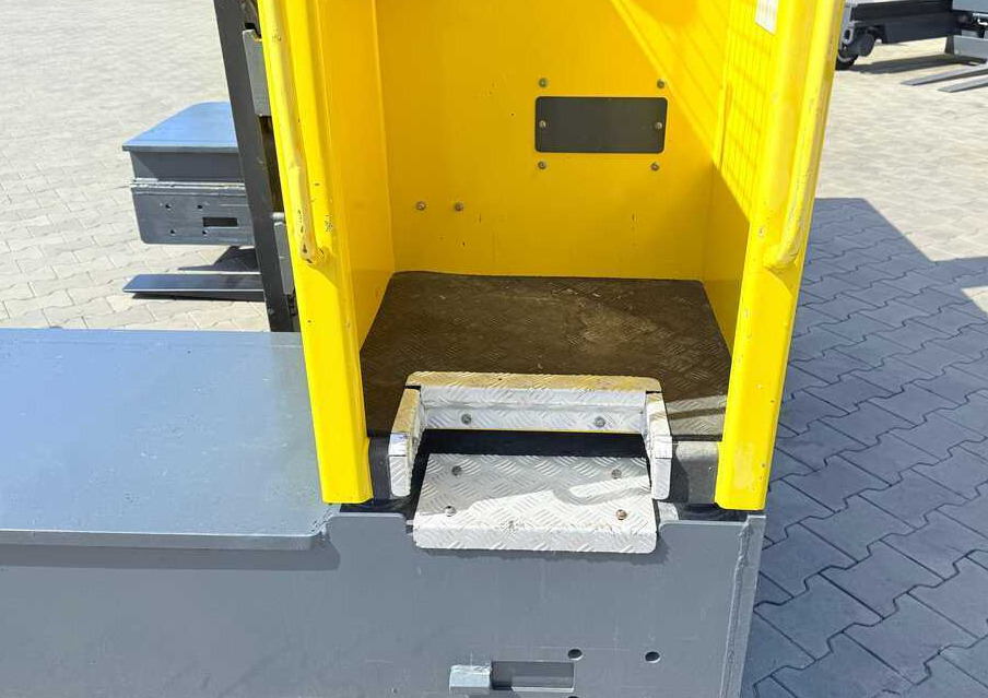 4방향 리치 트럭 Combilift C4000STE / TRIPLEX / 6850MM / FREE LIFT / ONLY 1,348 HOURS / FORK SIDESHIFT / EXCELLENT CONDITION : 사진 13