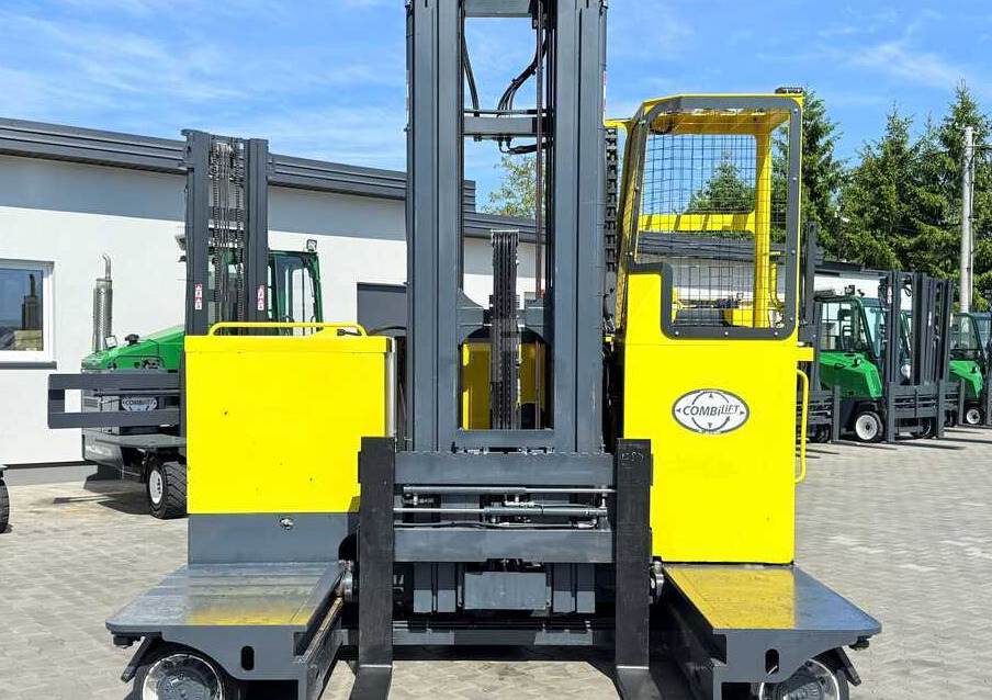 4방향 리치 트럭 Combilift C4000STE / TRIPLEX / 6850MM / FREE LIFT / ONLY 1,348 HOURS / FORK SIDESHIFT / EXCELLENT CONDITION : 사진 7