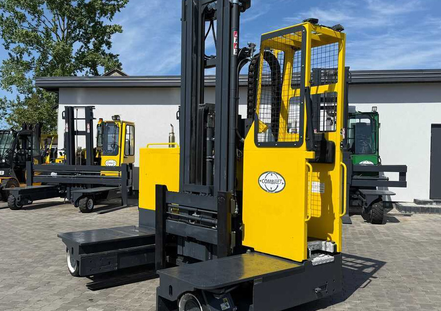 4방향 리치 트럭 Combilift C4000STE / TRIPLEX / 6850MM / FREE LIFT / ONLY 1,348 HOURS / FORK SIDESHIFT / EXCELLENT CONDITION : 사진 17