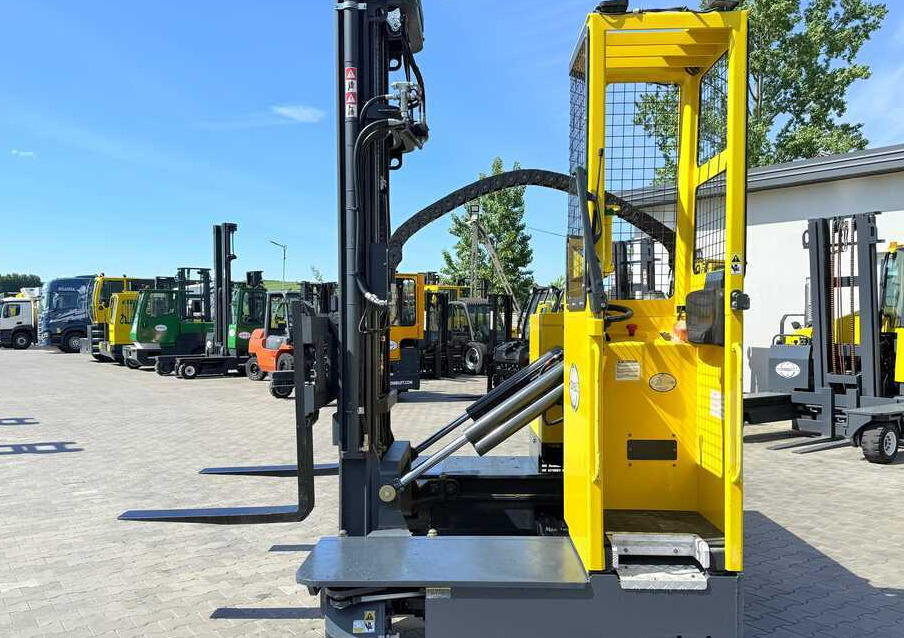 4방향 리치 트럭 Combilift C4000STE / TRIPLEX / 6850MM / FREE LIFT / ONLY 1,348 HOURS / FORK SIDESHIFT / EXCELLENT CONDITION : 사진 49