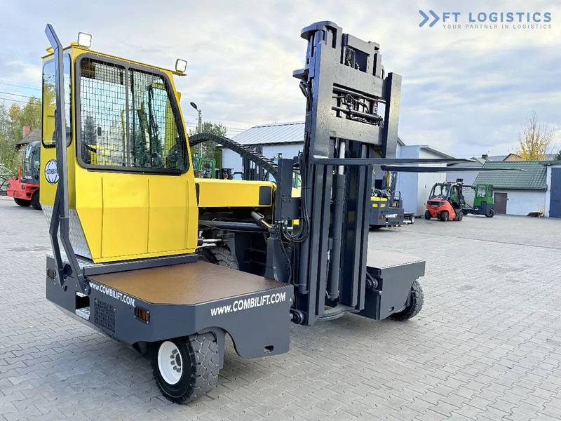 Combilift C5000SR / DIESEL / TRIPLEX MAST – 6100 MM / FORK POSITIONER / FULL CABIN C5000SR / DIESEL / TRIPLEX MAST – 6100 MM / FORK POSITI - 사이드 로더 : 사진 1 Combilift C5000SR / DIESEL / TRIPLEX MAST – 6100 MM / FORK POSITIONER / FULL CABIN C5000SR / DIESEL / TRIPLEX MAST – 6100 MM / FORK POSITI - 사이드 로더 : 사진 1