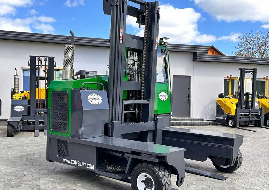 Combilift C8000 / DIESEL / 4600MM / DUPLEX / KUBOTA / EXCELLENT CONDITION - 4방향 리치 트럭 : 사진 5 Combilift C8000 / DIESEL / 4600MM / DUPLEX / KUBOTA / EXCELLENT CONDITION - 4방향 리치 트럭 : 사진 5