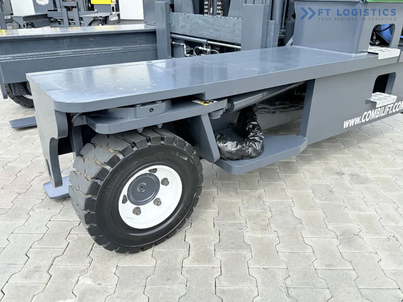 Combilift C8000 / GAS / DUPLEX – 4700MM / FORK POSITIONER / FREE LIFT / FULL HEATED CABIN / ONLY 5141 HOURS / CONDITION – LIKE NEW! C8000 - 4방향 리치 트럭 : 사진 3 Combilift C8000 / GAS / DUPLEX – 4700MM / FORK POSITIONER / FREE LIFT / FULL HEATED CABIN / ONLY 5141 HOURS / CONDITION – LIKE NEW! C8000 - 4방향 리치 트럭 : 사진 3