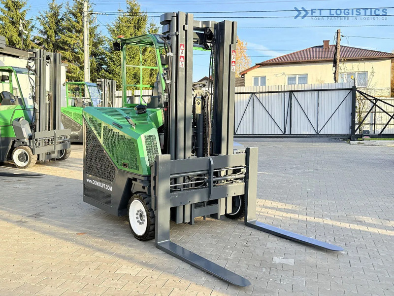 Combilift CB4000 / GAS / TRIPLEX 5200MM / FREE LIFT / FORK POSITIONER / SIDE SHIFT / EXCELLENT CONDITION / Wide range of four-way and side - 4방향 리치 트럭 : 사진 4 Combilift CB4000 / GAS / TRIPLEX 5200MM / FREE LIFT / FORK POSITIONER / SIDE SHIFT / EXCELLENT CONDITION / Wide range of four-way and side - 4방향 리치 트럭 : 사진 4