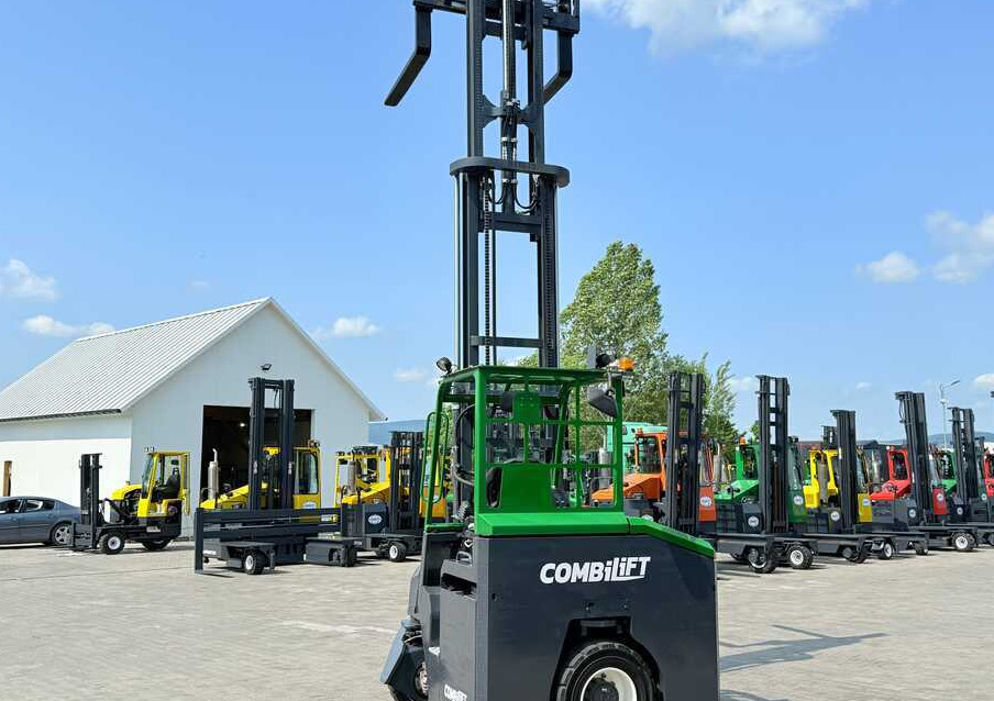 4방향 리치 트럭 Combilift CBE4000 / TRIPLEX / 5200 / FREE-LIFT : 사진 24