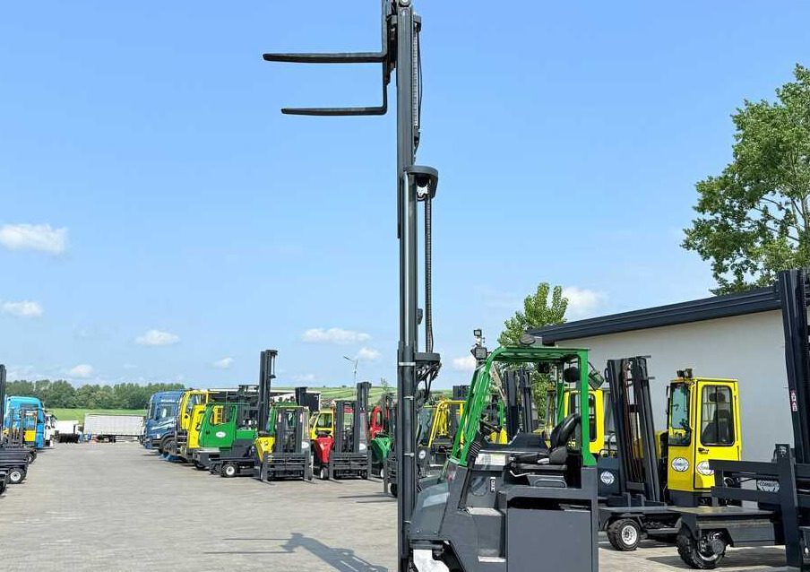 4방향 리치 트럭 Combilift CBE4000 / TRIPLEX / 5200 / FREE-LIFT : 사진 19