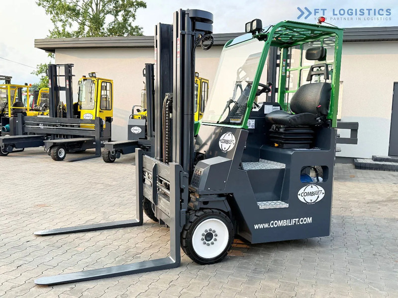 Combilift COMBILIFT C4000CB – TRIPLEX 5200mm – Year 2017 – LPG – FREE LIFT – SIDESHIFT – FORK POSITIONER – CONDITION 5/5 COMBILIFT C4000CB - 4방향 리치 트럭 : 사진 2 Combilift COMBILIFT C4000CB – TRIPLEX 5200mm – Year 2017 – LPG – FREE LIFT – SIDESHIFT – FORK POSITIONER – CONDITION 5/5 COMBILIFT C4000CB - 4방향 리치 트럭 : 사진 2