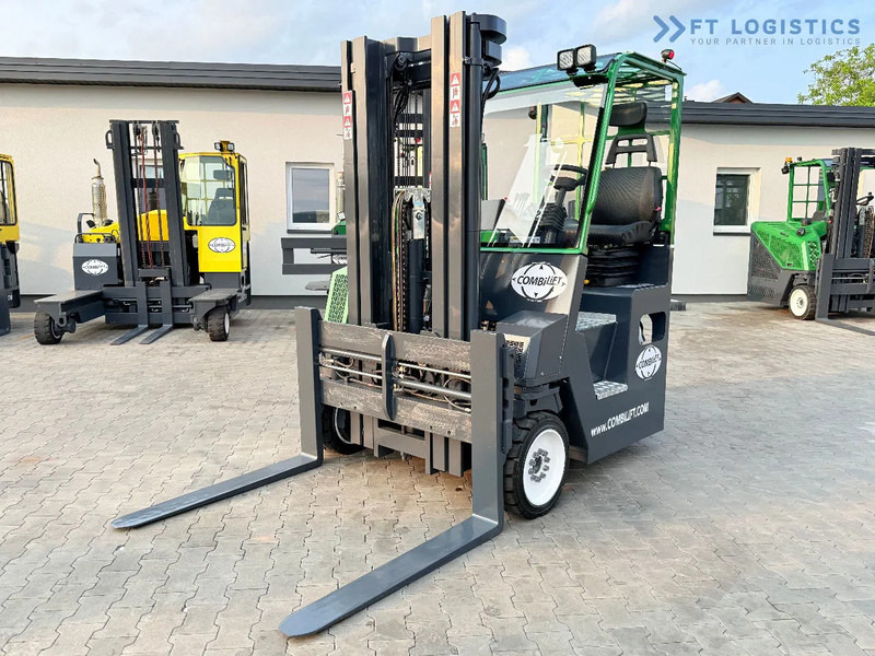 Combilift COMBILIFT C4000CB – TRIPLEX 5200mm – Year 2017 – LPG – FREE LIFT – SIDESHIFT – FORK POSITIONER – CONDITION 5/5 COMBILIFT C4000CB - 4방향 리치 트럭 : 사진 1 Combilift COMBILIFT C4000CB – TRIPLEX 5200mm – Year 2017 – LPG – FREE LIFT – SIDESHIFT – FORK POSITIONER – CONDITION 5/5 COMBILIFT C4000CB - 4방향 리치 트럭 : 사진 1