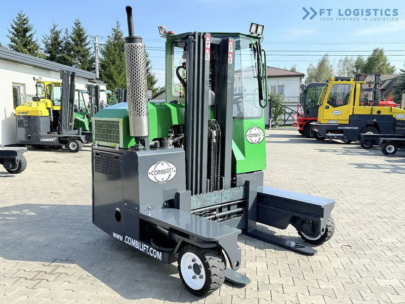 Combilift Combilift C2500 / GAS / TRIPLEX 4900MM / FREE LIFT / ONLY 2446 HOURS / FORK POSITIONER / FULL CABIN / PERFECT CONDITION / Wide r - 4방향 리치 트럭 : 사진 5 Combilift Combilift C2500 / GAS / TRIPLEX 4900MM / FREE LIFT / ONLY 2446 HOURS / FORK POSITIONER / FULL CABIN / PERFECT CONDITION / Wide r - 4방향 리치 트럭 : 사진 5