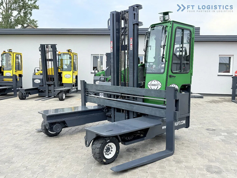 Combilift Combilift C4500 / DIESEL / DUPLEX 4000MM / WIDE FORK POSITIONER / HEATING / FULL CABIN / PERFECT CONDITION / Wide range of four- - 4방향 리치 트럭 : 사진 2 Combilift Combilift C4500 / DIESEL / DUPLEX 4000MM / WIDE FORK POSITIONER / HEATING / FULL CABIN / PERFECT CONDITION / Wide range of four- - 4방향 리치 트럭 : 사진 2