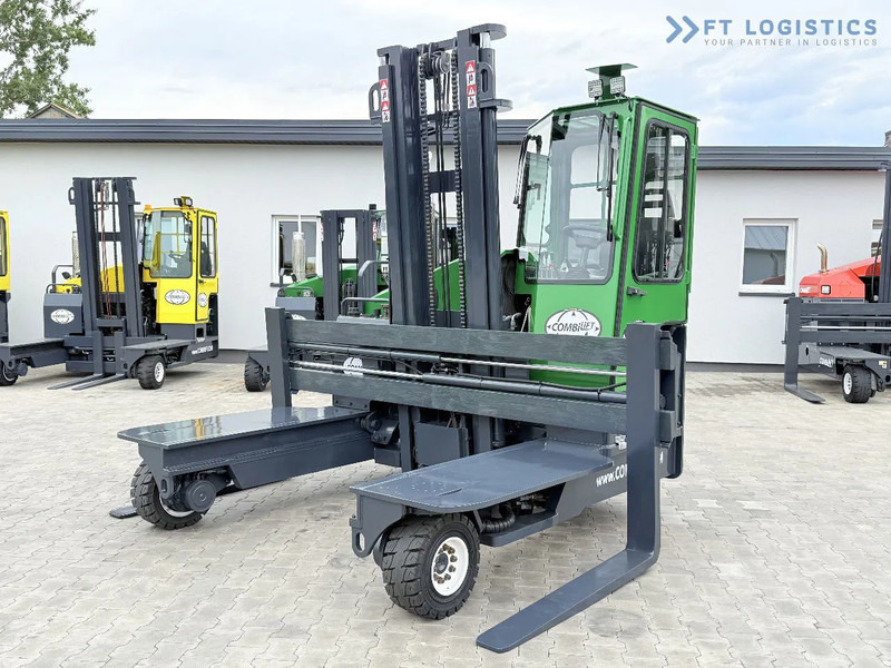 Combilift Combilift C4500 / DIESEL / DUPLEX 4000MM / WIDE FORK POSITIONER / HEATING / FULL CABIN / PERFECT CONDITION / Wide range of four- - 4방향 리치 트럭 : 사진 1 Combilift Combilift C4500 / DIESEL / DUPLEX 4000MM / WIDE FORK POSITIONER / HEATING / FULL CABIN / PERFECT CONDITION / Wide range of four- - 4방향 리치 트럭 : 사진 1