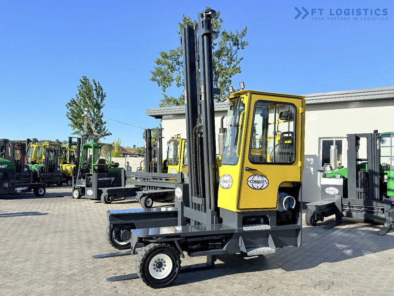Combilift FOUR-WAY MULTIDIRECTIONAL FORKLIFT C5000 / GAS / TRIPLEX 6000MM / ONLY 4263 HOURS / FORK POSITIONER / EXCELLENT CONDITION / Wide - 4방향 리치 트럭 : 사진 3 Combilift FOUR-WAY MULTIDIRECTIONAL FORKLIFT C5000 / GAS / TRIPLEX 6000MM / ONLY 4263 HOURS / FORK POSITIONER / EXCELLENT CONDITION / Wide - 4방향 리치 트럭 : 사진 3