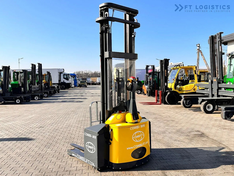 Combilift WR-4 / DUPLEX / 4.5M / 2017 / ONLY 30 MTH / LIKE NEW / 1500KG - 스태커 : 사진 5 Combilift WR-4 / DUPLEX / 4.5M / 2017 / ONLY 30 MTH / LIKE NEW / 1500KG - 스태커 : 사진 5