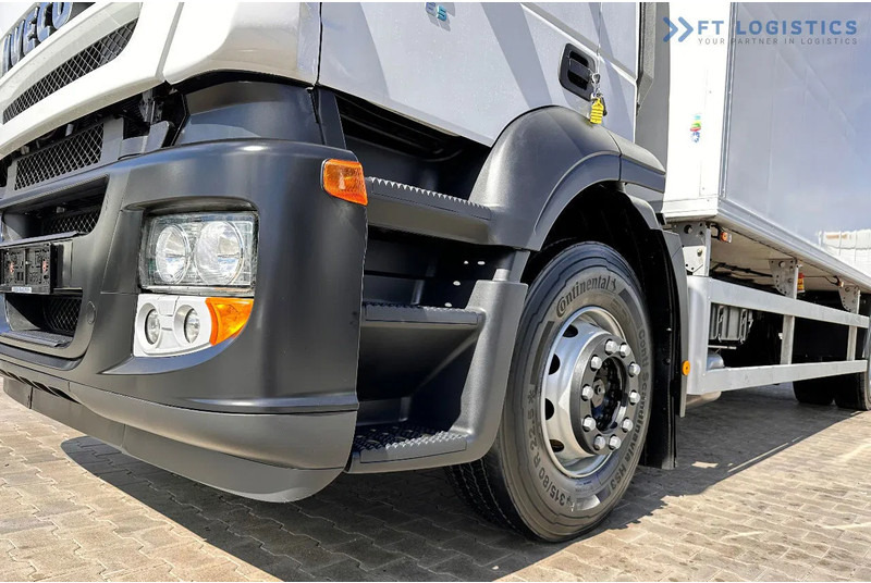 Iveco Stralis 420 STRALIS 420 / Refrigerated Truck / Carrier Supra 950 / 19 Pallets / Tail Lift / Tires - 냉동탑차 : 사진 4 Iveco Stralis 420 STRALIS 420 / Refrigerated Truck / Carrier Supra 950 / 19 Pallets / Tail Lift / Tires - 냉동탑차 : 사진 4