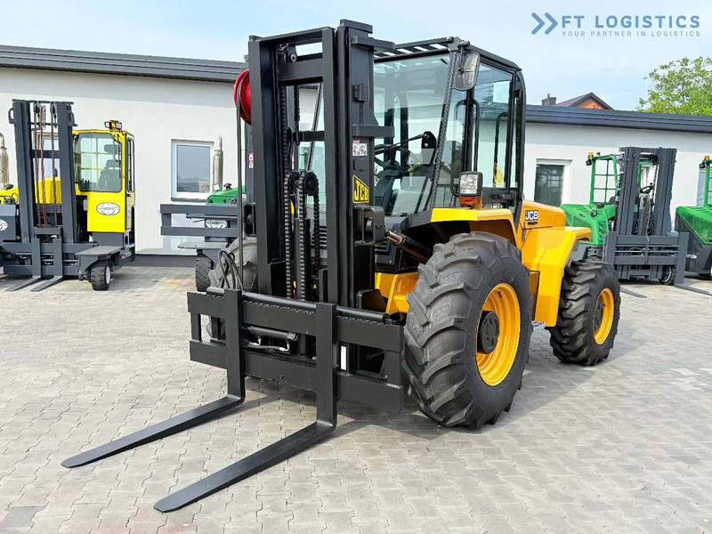 JCB 940 / DIESEL / TRIPLEX 4500MM / FORK POSITIONER / SIDE SHIFT / 4T / NEW TYRES / LIKE NEW 940 / DIESEL / TRIPLEX 4500MM / FORK PO - 지형 지게차 : 사진 3 JCB 940 / DIESEL / TRIPLEX 4500MM / FORK POSITIONER / SIDE SHIFT / 4T / NEW TYRES / LIKE NEW 940 / DIESEL / TRIPLEX 4500MM / FORK PO - 지형 지게차 : 사진 3