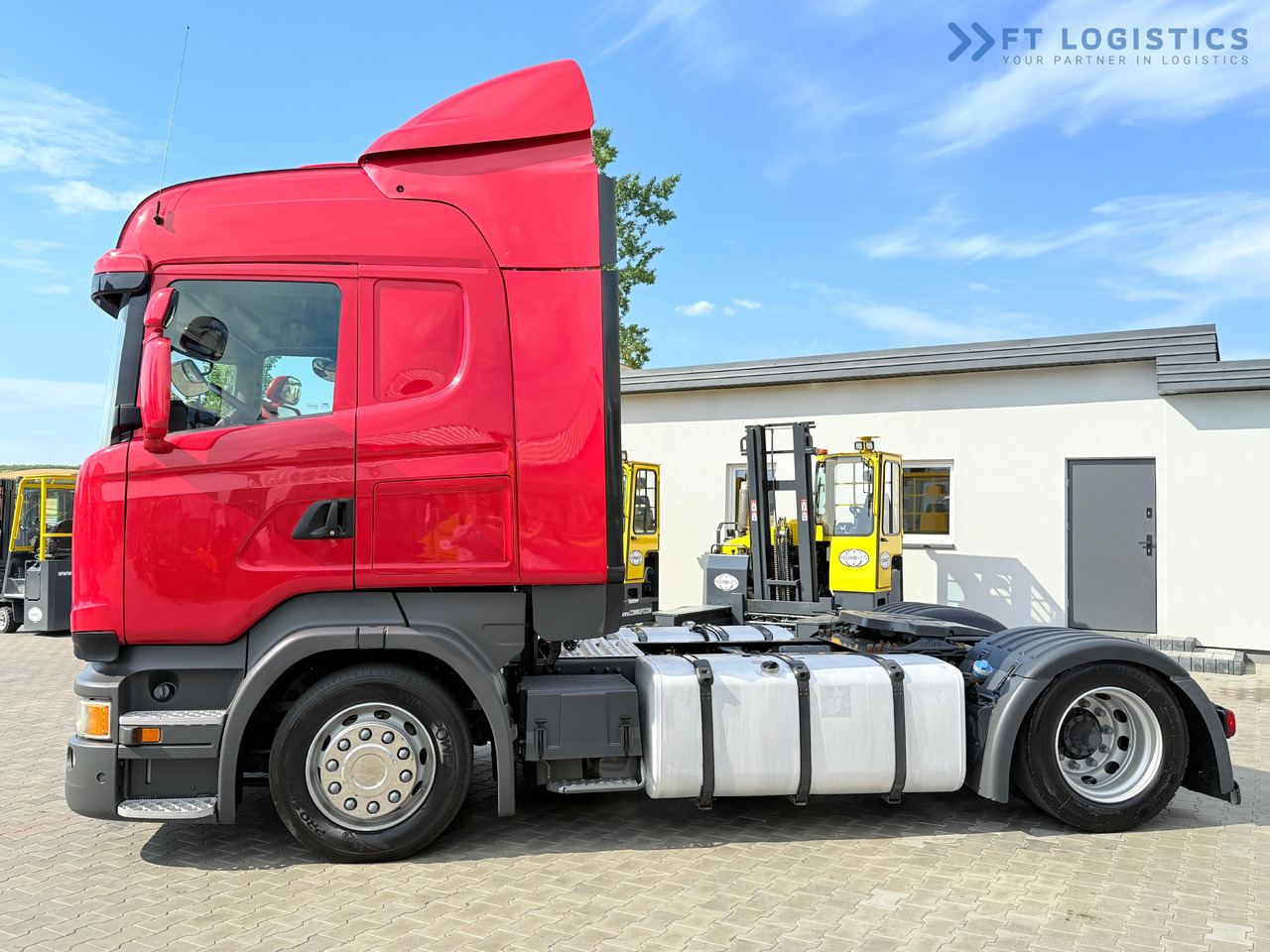 SCANIA R450 / LOW-DECK / RETARDER / 1200L FUEL TANKS / TWO BEDS / 80% TYRES / FRIDGE / PARKING AIR CONDITIONING / WEBASTO / EXCELLENT CONDITION - 트랙터 유닛 : 사진 4 SCANIA R450 / LOW-DECK / RETARDER / 1200L FUEL TANKS / TWO BEDS / 80% TYRES / FRIDGE / PARKING AIR CONDITIONING / WEBASTO / EXCELLENT CONDITION - 트랙터 유닛 : 사진 4