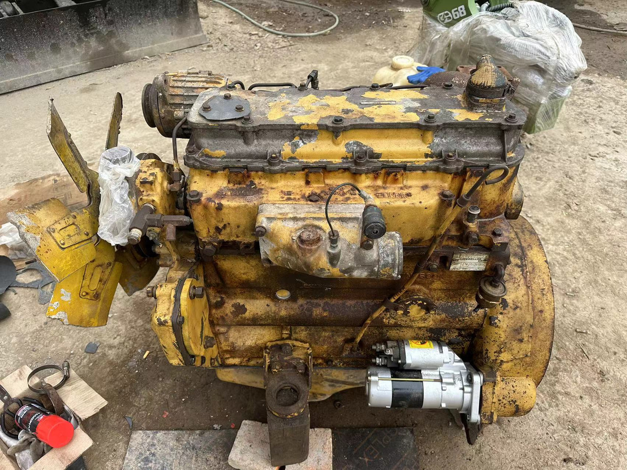 CATERPILLAR 3204 - 엔진 굴착기 용 : 사진 3 CATERPILLAR 3204 - 엔진 굴착기 용 : 사진 3