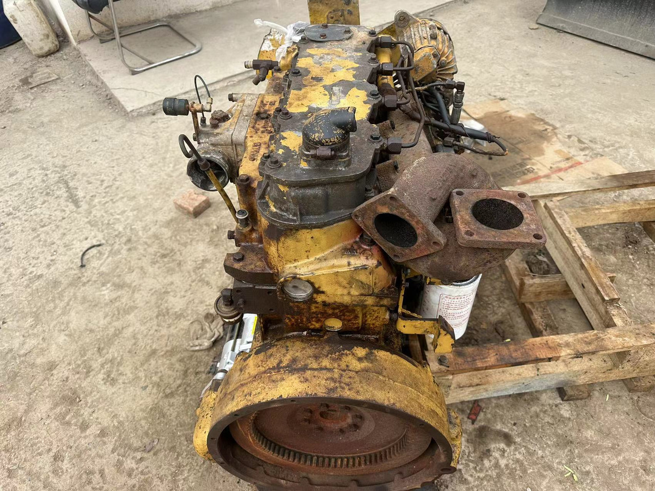 CATERPILLAR 3204 - 엔진 굴착기 용 : 사진 2 CATERPILLAR 3204 - 엔진 굴착기 용 : 사진 2