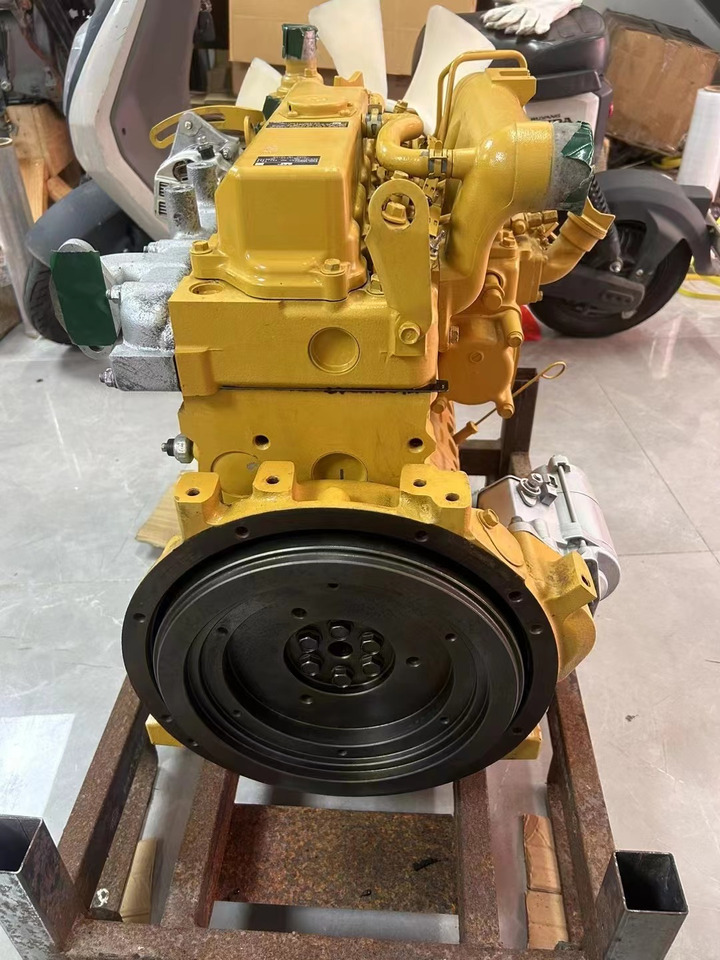 CATERPILLAR C2.4 - 엔진 크롤러 굴삭기 용 : 사진 1 CATERPILLAR C2.4 - 엔진 크롤러 굴삭기 용 : 사진 1