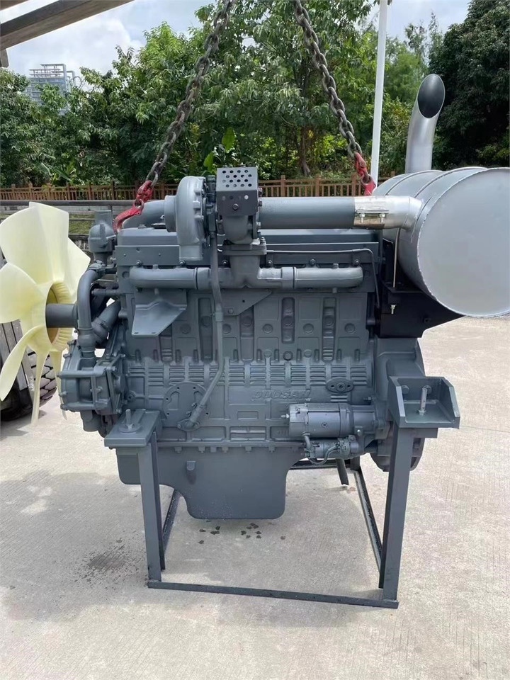 DOOSAN DE12TIS - 엔진 굴착기 용 : 사진 2 DOOSAN DE12TIS - 엔진 굴착기 용 : 사진 2