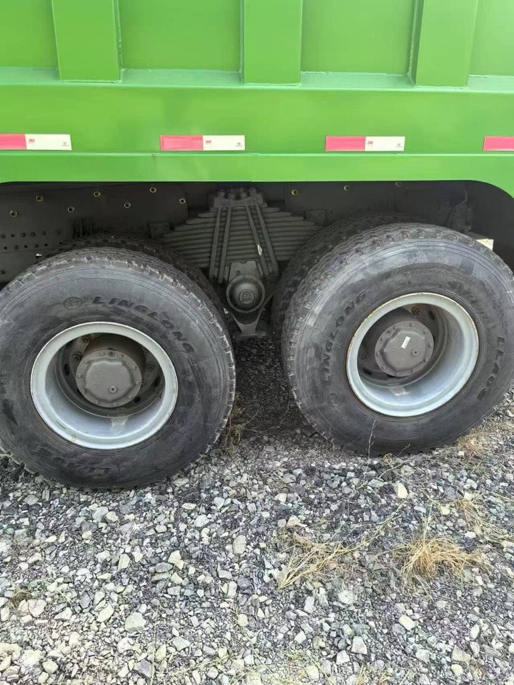 HOWO HOWO 6*6 dump truck - 덤프트럭 : 사진 5 HOWO HOWO 6*6 dump truck - 덤프트럭 : 사진 5