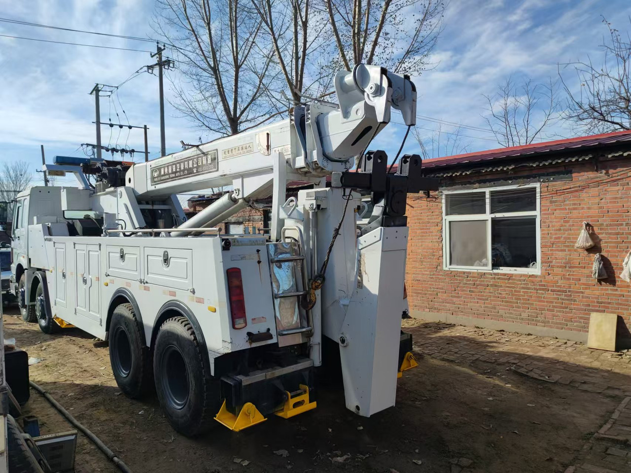 HOWO/SINOTRUK HOWO 375 - 견인 트럭 : 사진 3 HOWO/SINOTRUK HOWO 375 - 견인 트럭 : 사진 3