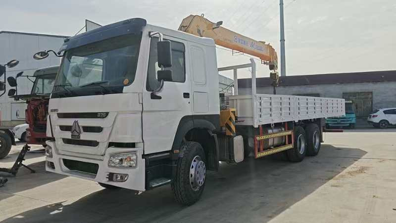 HOWO ,XCMG HOWO 375 engine,XCMG 12 tons crane truck - 크레인 트럭 : 사진 1 HOWO ,XCMG HOWO 375 engine,XCMG 12 tons crane truck - 크레인 트럭 : 사진 1