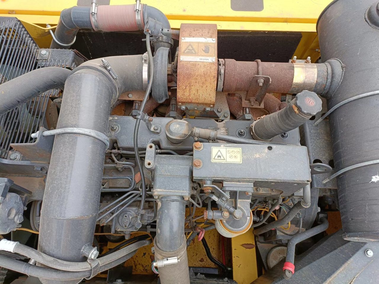 KOMATSU 6D114E-3 - 엔진 굴착기 용 : 사진 3 KOMATSU 6D114E-3 - 엔진 굴착기 용 : 사진 3