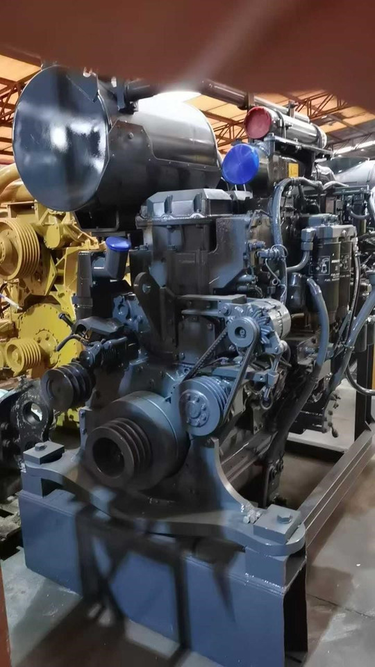 KOMATSU 6D170E - 엔진 굴착기 용 : 사진 3 KOMATSU 6D170E - 엔진 굴착기 용 : 사진 3