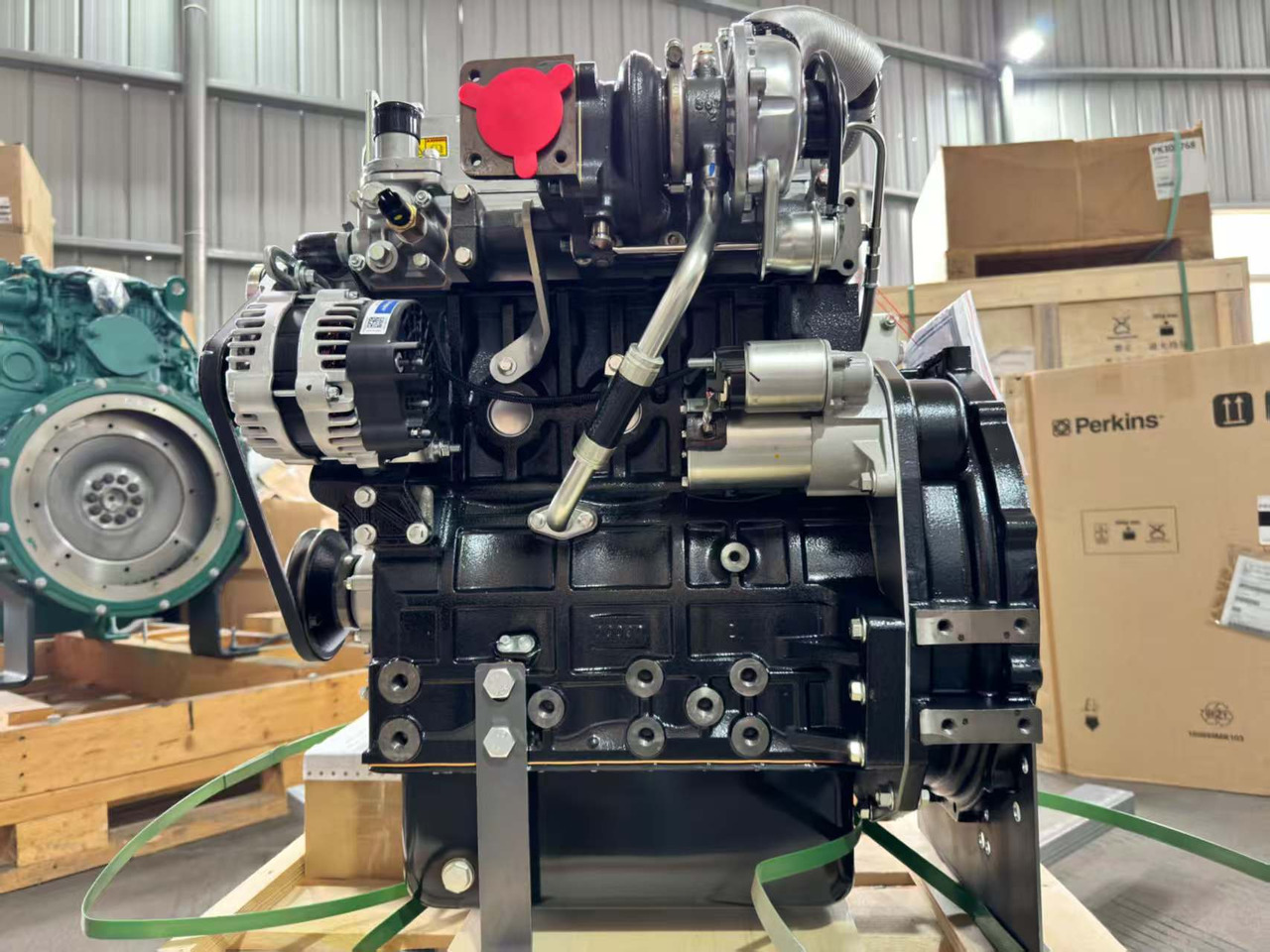 PERKINS 404D-22t - 엔진 굴착기 용 : 사진 5 PERKINS 404D-22t - 엔진 굴착기 용 : 사진 5