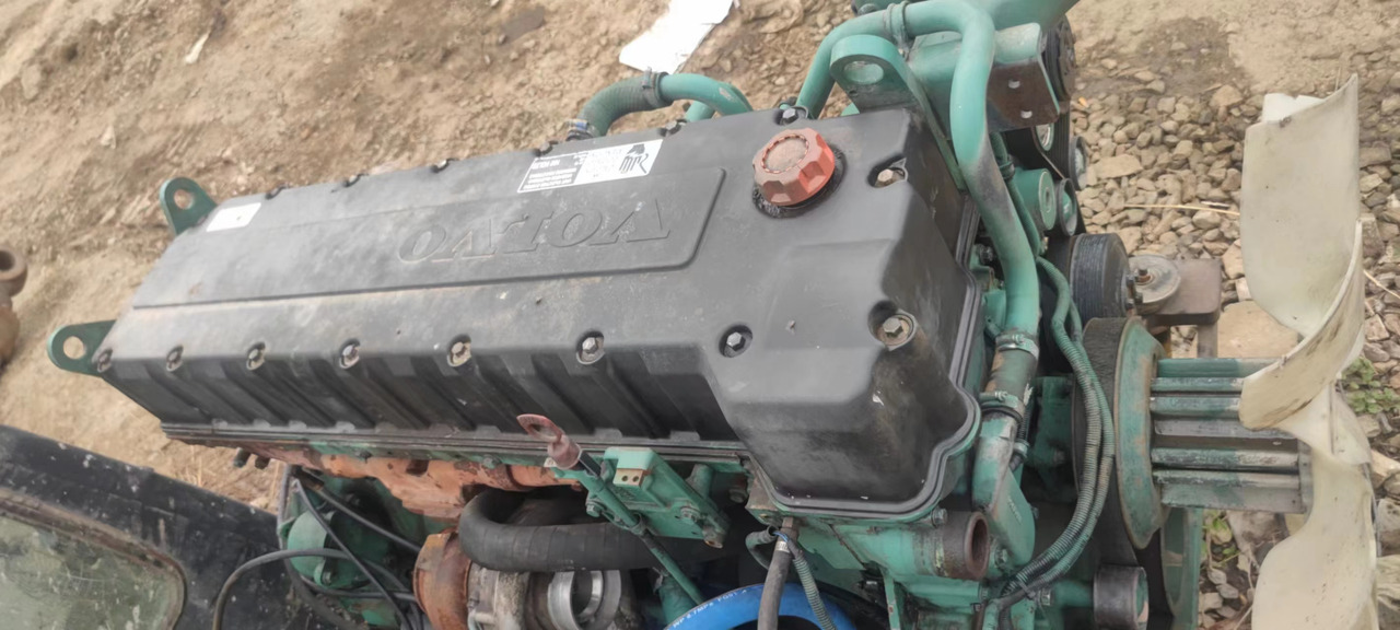 VOLVO D12D - 엔진 굴착기 용 : 사진 2 VOLVO D12D - 엔진 굴착기 용 : 사진 2