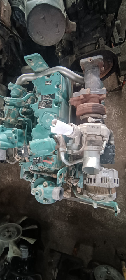 VOLVO D3.8E - 엔진 굴착기 용 : 사진 5 VOLVO D3.8E - 엔진 굴착기 용 : 사진 5
