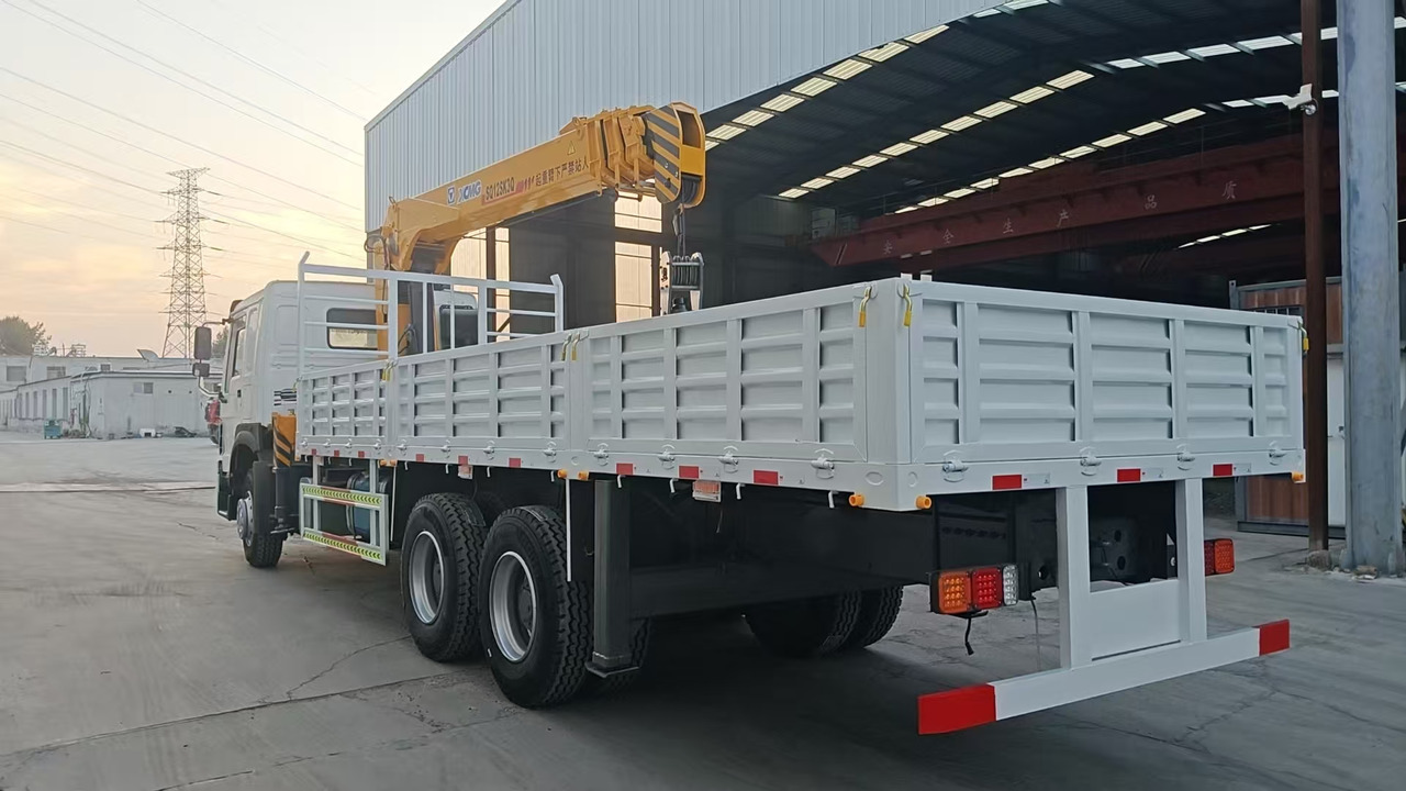 XCMG SQ12SK3Q - 크레인 트럭 : 사진 2 XCMG SQ12SK3Q - 크레인 트럭 : 사진 2