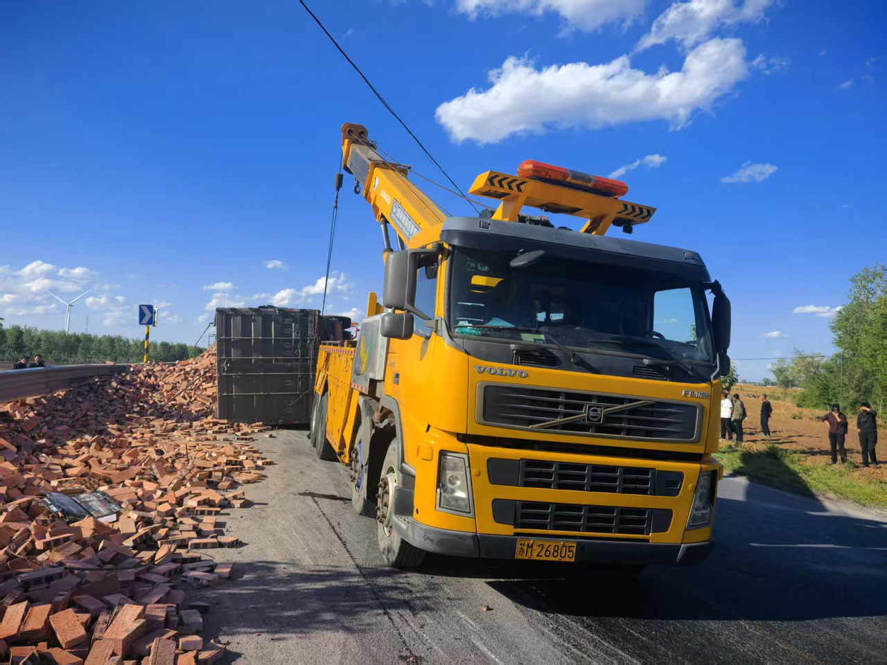 XCMG crane truck 70t - 크레인 트럭 : 사진 2 XCMG crane truck 70t - 크레인 트럭 : 사진 2