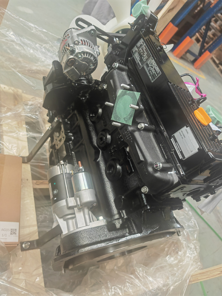 YANMAR 4TNE94 - 엔진 지게차 용 : 사진 2 YANMAR 4TNE94 - 엔진 지게차 용 : 사진 2