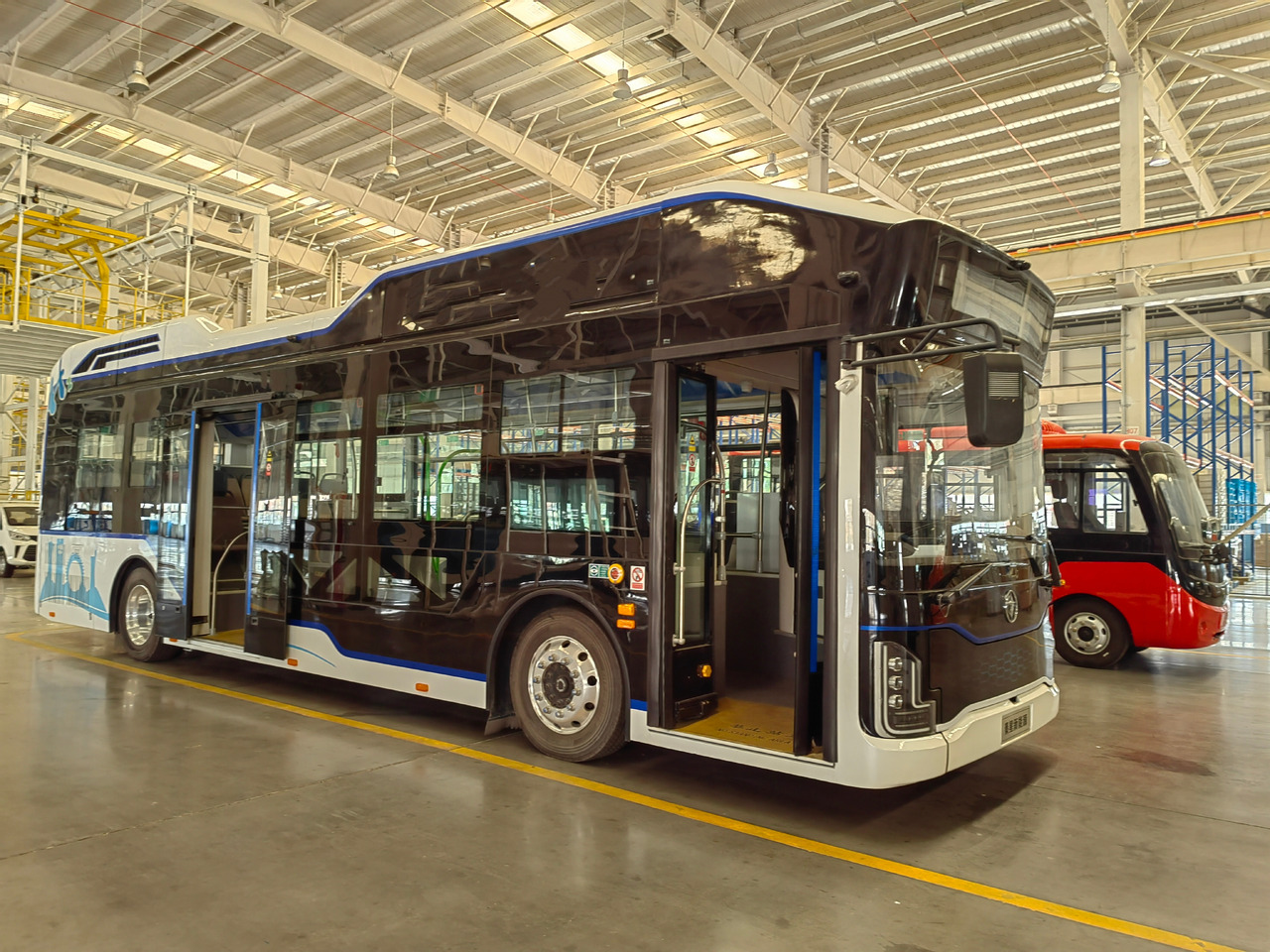 Fuel cell bus - 시내버스 : 사진 1 Fuel cell bus - 시내버스 : 사진 1