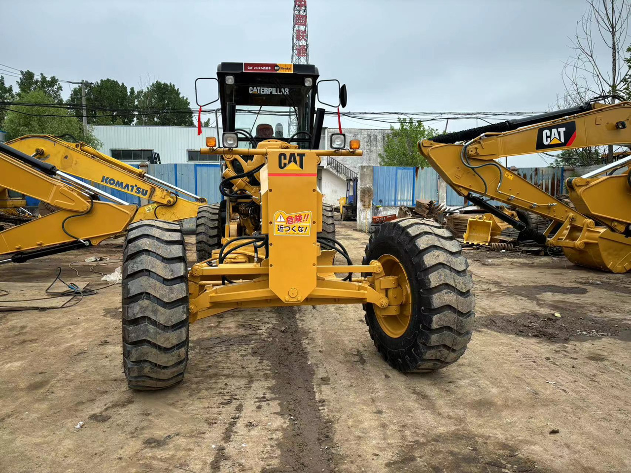CATERPILLAR Used Grader 140K High Quality Hotsale - 건설기계 : 사진 2 CATERPILLAR Used Grader 140K High Quality Hotsale - 건설기계 : 사진 2