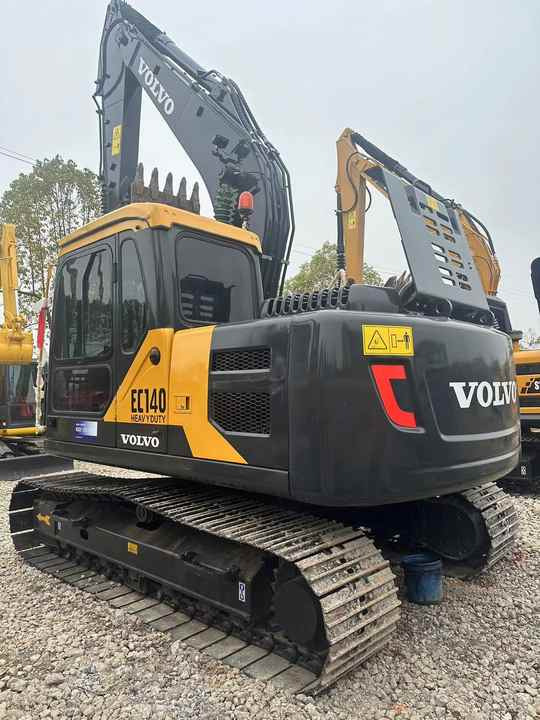 China Brand Used VOLVO EC140 Mini Excavator 6ton Crawler Earth Digger Machine for Sale - 크롤러 굴삭기 : 사진 2 China Brand Used VOLVO EC140 Mini Excavator 6ton Crawler Earth Digger Machine for Sale - 크롤러 굴삭기 : 사진 2