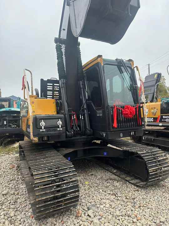 China Brand Used VOLVO EC140 Mini Excavator 6ton Crawler Earth Digger Machine for Sale - 크롤러 굴삭기 : 사진 4 China Brand Used VOLVO EC140 Mini Excavator 6ton Crawler Earth Digger Machine for Sale - 크롤러 굴삭기 : 사진 4