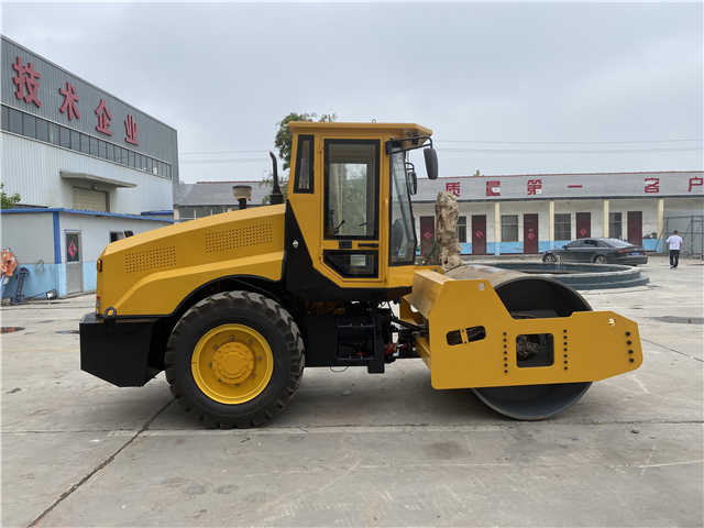 China Made Small Size Road Roller , Brand New Roller , New Compactor Machines - 로드 롤러 : 사진 4 China Made Small Size Road Roller , Brand New Roller , New Compactor Machines - 로드 롤러 : 사진 4