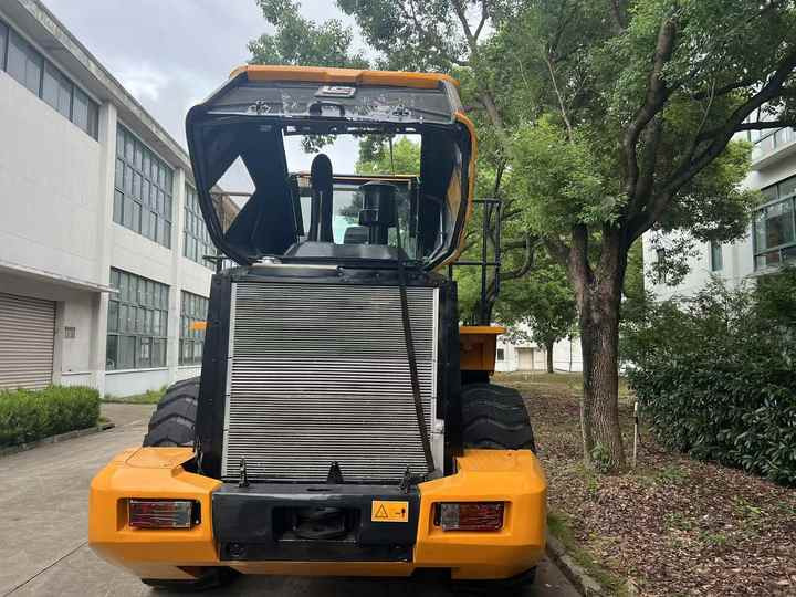 휠 로더 Excellent Condition China Famous Brand  LiuGong Brand Wheel Loader Used 856 Loader Used 50 Front End Loader for Sale Price : 사진 6