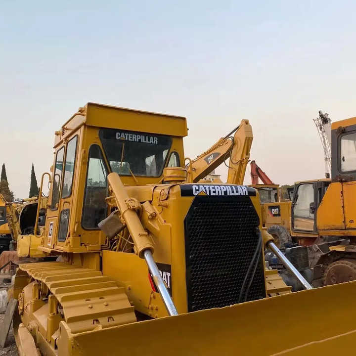 Good Condition D6D Mini Bulldozer New Crawler Bulldozer with Parts Price Bulldozers - 불도저 : 사진 1 Good Condition D6D Mini Bulldozer New Crawler Bulldozer with Parts Price Bulldozers - 불도저 : 사진 1