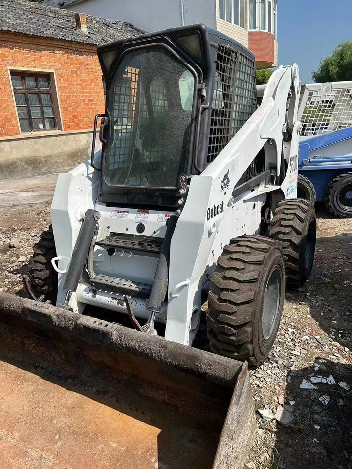 High Quality Mini Construction Machine Used Bobcat Skid Steer Loader S300 in Stock for Sale Bobcat Loader With Low Price - 건설기계 : 사진 1 High Quality Mini Construction Machine Used Bobcat Skid Steer Loader S300 in Stock for Sale Bobcat Loader With Low Price - 건설기계 : 사진 1
