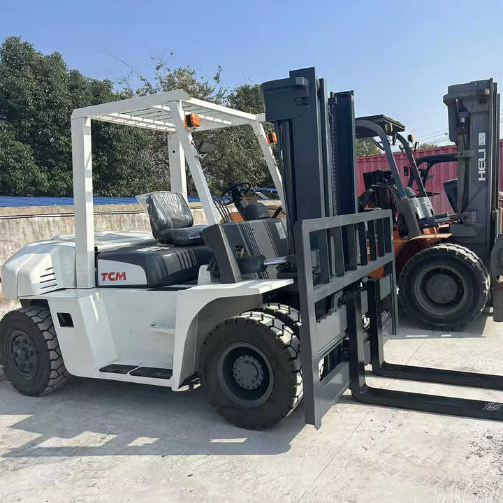 High Quality TCM 7 Ton with Hydraulic Distance Adjustment Used Forklift in Stock Used tcm Forklift 7 Ton Used tcm Fd70 Forklift - 지게차 : 사진 1 High Quality TCM 7 Ton with Hydraulic Distance Adjustment Used Forklift in Stock Used tcm Forklift 7 Ton Used tcm Fd70 Forklift - 지게차 : 사진 1