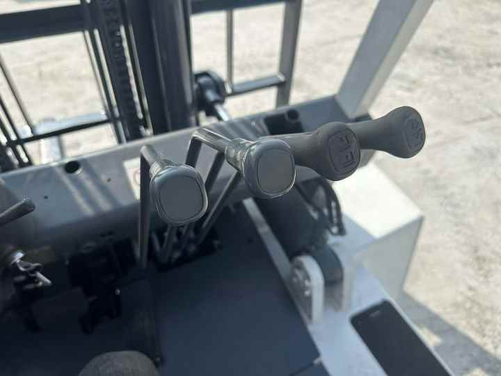 High Quality TCM 7 Ton with Hydraulic Distance Adjustment Used Forklift in Stock Used tcm Forklift 7 Ton Used tcm Fd70 Forklift - 지게차 : 사진 4 High Quality TCM 7 Ton with Hydraulic Distance Adjustment Used Forklift in Stock Used tcm Forklift 7 Ton Used tcm Fd70 Forklift - 지게차 : 사진 4